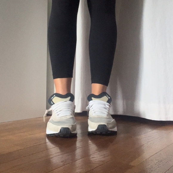 Nike sneakers - Picture 6 of 6